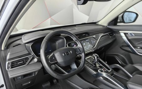 Geely Atlas, 2023 год, 1 835 000 рублей, 18 фотография