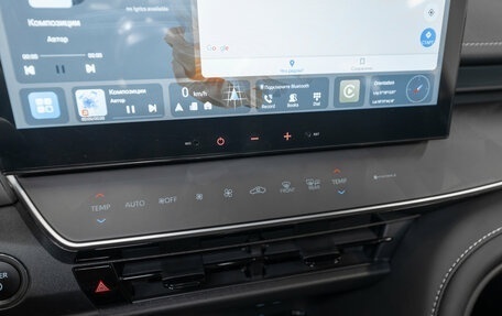 Toyota Camry, 2024 год, 4 400 000 рублей, 20 фотография