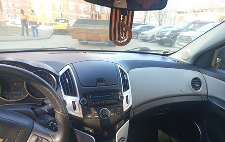 Chevrolet Cruze II, 2014 год, 890 000 рублей, 10 фотография