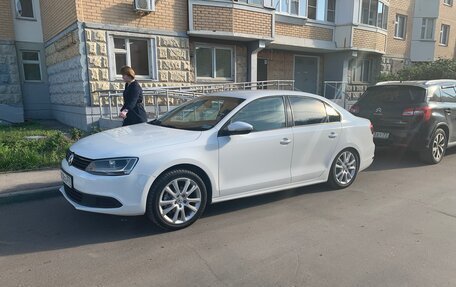 Volkswagen Jetta VI, 2014 год, 299 999 рублей, 15 фотография