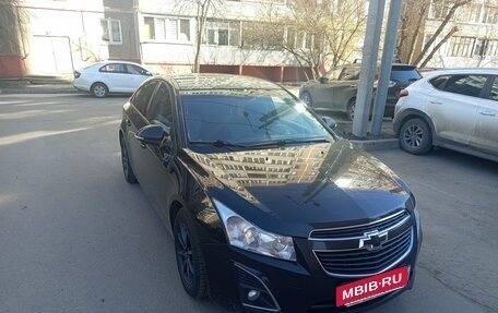 Chevrolet Cruze II, 2014 год, 890 000 рублей, 4 фотография
