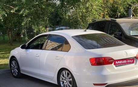 Volkswagen Jetta VI, 2014 год, 299 999 рублей, 16 фотография