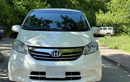 Honda Freed I, 2012 год, 1 018 000 рублей, 2 фотография