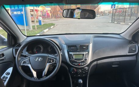 Hyundai Solaris II рестайлинг, 2011 год, 665 000 рублей, 7 фотография
