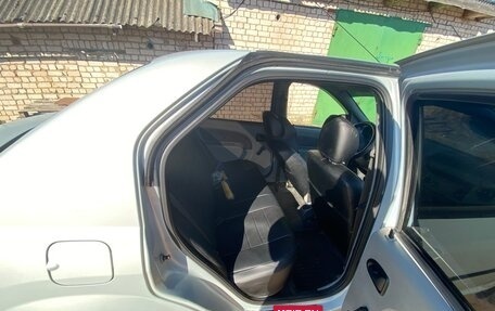 Renault Logan I, 2007 год, 250 000 рублей, 10 фотография