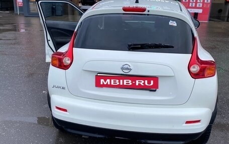 Nissan Juke II, 2011 год, 888 888 рублей, 8 фотография