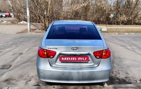 Hyundai Elantra IV, 2010 год, 530 000 рублей, 3 фотография