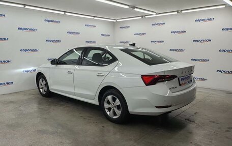 Skoda Octavia IV, 2021 год, 2 500 000 рублей, 4 фотография