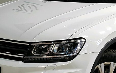 Volkswagen Tiguan II, 2017 год, 2 689 000 рублей, 5 фотография