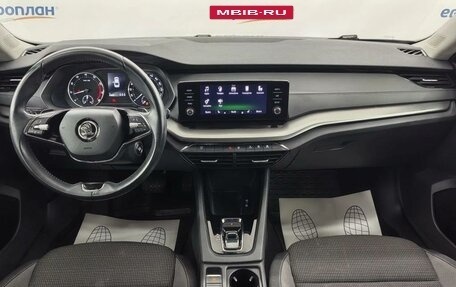 Skoda Octavia IV, 2021 год, 2 500 000 рублей, 8 фотография
