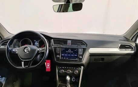 Volkswagen Tiguan II, 2017 год, 2 689 000 рублей, 8 фотография