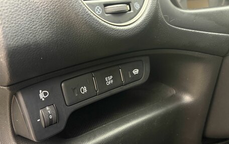 KIA Carens III (RP), 2007 год, 679 000 рублей, 8 фотография