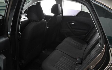 Volkswagen Polo VI (EU Market), 2015 год, 1 074 000 рублей, 11 фотография