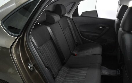 Volkswagen Polo VI (EU Market), 2015 год, 1 074 000 рублей, 7 фотография