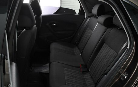 Volkswagen Polo VI (EU Market), 2015 год, 1 074 000 рублей, 9 фотография