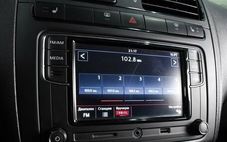 Volkswagen Polo VI (EU Market), 2015 год, 1 074 000 рублей, 15 фотография