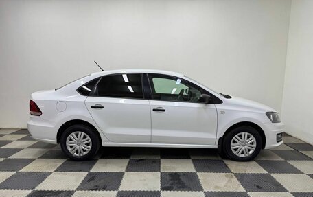 Volkswagen Polo VI (EU Market), 2015 год, 947 000 рублей, 4 фотография