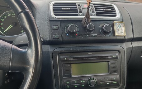 Skoda Fabia II, 2009 год, 600 000 рублей, 23 фотография