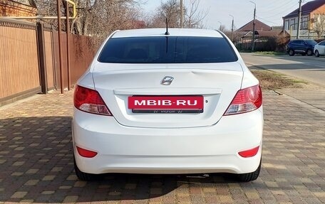 Hyundai Solaris II рестайлинг, 2014 год, 620 000 рублей, 2 фотография