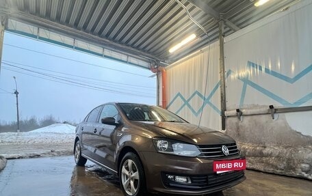Volkswagen Polo VI (EU Market), 2016 год, 985 000 рублей, 2 фотография