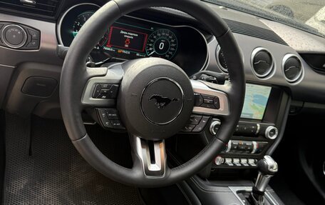 Ford Mustang VI рестайлинг, 2018 год, 3 299 000 рублей, 4 фотография