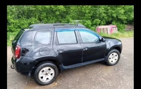 Renault Duster I рестайлинг, 2014 год, 750 000 рублей, 2 фотография