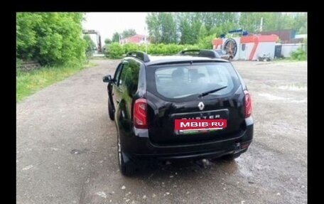 Renault Duster I рестайлинг, 2014 год, 750 000 рублей, 3 фотография