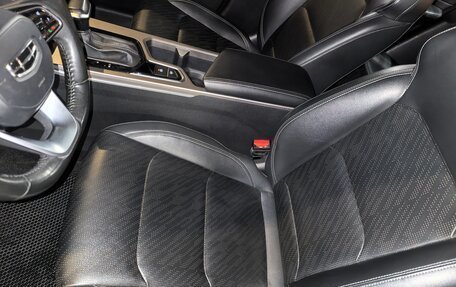 Geely Emgrand, 2021 год, 1 750 000 рублей, 20 фотография