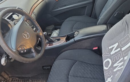 Mercedes-Benz E-Класс, 2002 год, 300 000 рублей, 5 фотография