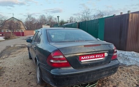 Mercedes-Benz E-Класс, 2002 год, 300 000 рублей, 4 фотография