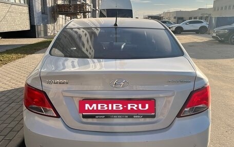 Hyundai Solaris II рестайлинг, 2014 год, 1 050 000 рублей, 3 фотография