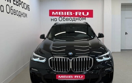 BMW X5, 2019 год, 6 490 000 рублей, 3 фотография