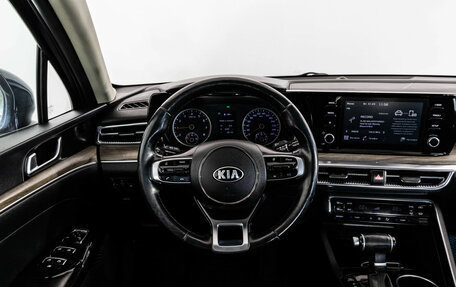 KIA K5, 2021 год, 2 049 000 рублей, 15 фотография