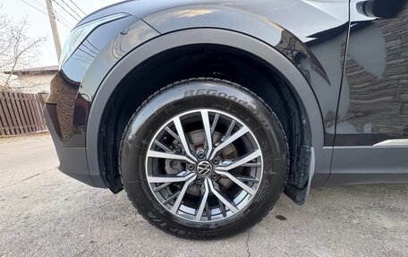 Volkswagen Tiguan II, 2021 год, 3 600 000 рублей, 6 фотография