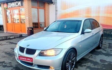 BMW 3 серия, 2006 год, 720 000 рублей, 2 фотография