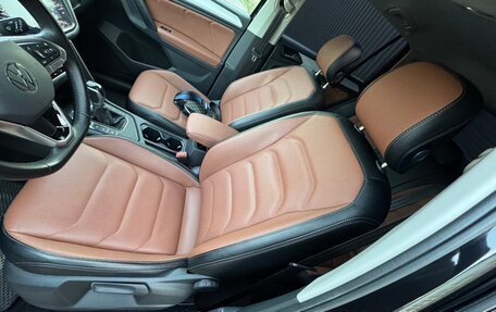 Volkswagen Tiguan II, 2021 год, 3 600 000 рублей, 14 фотография