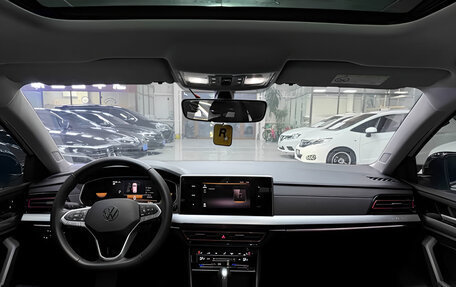 Volkswagen Lavida, 2023 год, 1 730 200 рублей, 9 фотография