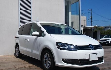 Volkswagen Sharan II, 2015 год, 1 170 000 рублей, 5 фотография