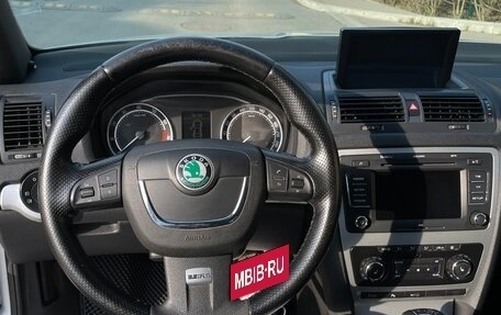 Skoda Octavia RS, 2010 год, 1 215 000 рублей, 18 фотография