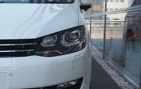 Volkswagen Sharan II, 2015 год, 1 170 000 рублей, 10 фотография