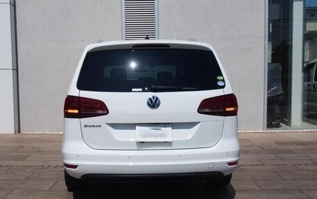 Volkswagen Sharan II, 2015 год, 1 170 000 рублей, 6 фотография