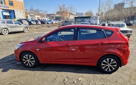 Hyundai Solaris II рестайлинг, 2014 год, 1 100 000 рублей, 2 фотография