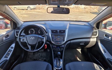 Hyundai Solaris II рестайлинг, 2014 год, 1 100 000 рублей, 13 фотография