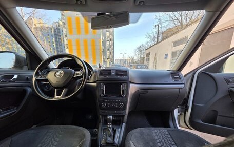 Skoda Yeti I рестайлинг, 2015 год, 770 000 рублей, 15 фотография