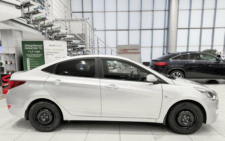 Hyundai Solaris II рестайлинг, 2016 год, 830 000 рублей, 8 фотография