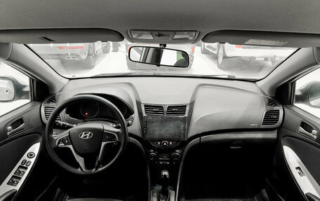 Hyundai Solaris II рестайлинг, 2016 год, 830 000 рублей, 18 фотография