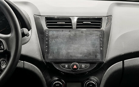 Hyundai Solaris II рестайлинг, 2016 год, 830 000 рублей, 19 фотография