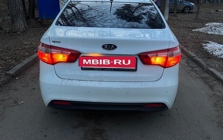 KIA Rio III рестайлинг, 2012 год, 725 000 рублей, 3 фотография