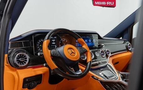 Mercedes-Benz Vito, 2021 год, 7 750 000 рублей, 14 фотография