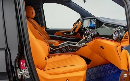 Mercedes-Benz Vito, 2021 год, 7 750 000 рублей, 28 фотография